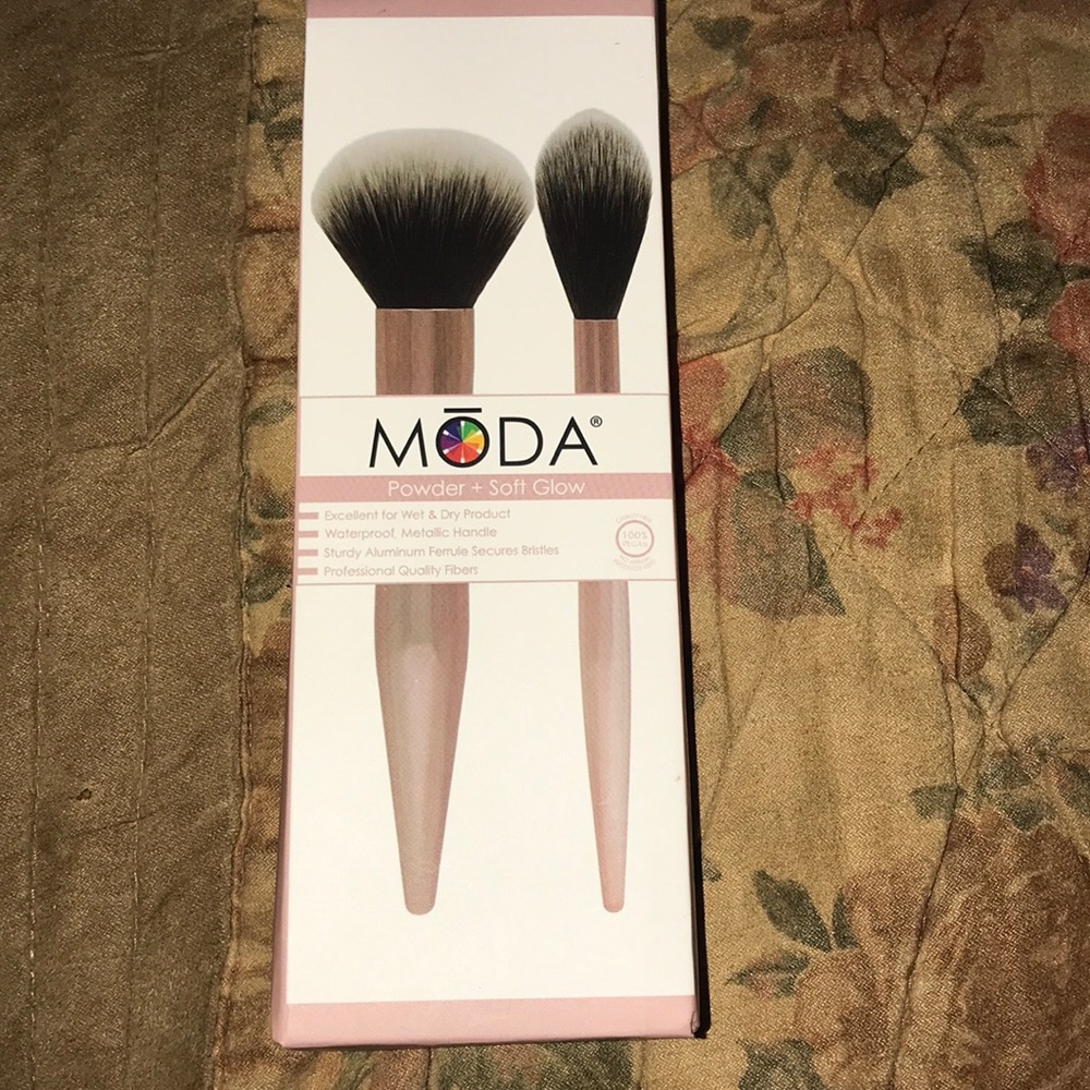 MODA brushes